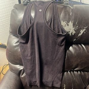 Lulu lemon tank top size 4